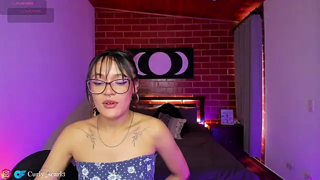 Snapshot of Scarlett_Vela13 chatting on June 18, 2026, 4:34 pm Scarlett Vela13 online show from June 18, 2026, 4:34 pm