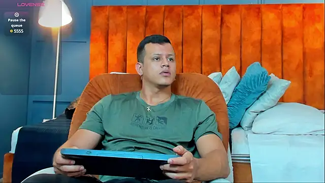 Alex towers online show from December 21, 2024, 9:58 pm