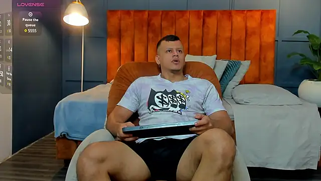 Alex towers online show from December 26, 2024, 6:54 pm