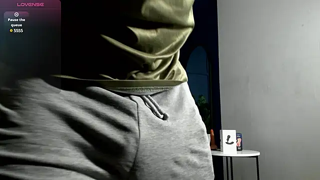 Alex towers online show from December 17, 2024, 7:04 pm