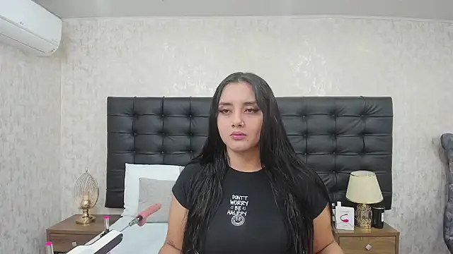 Snapshot of AmaliaDalton chatting on March 18, 2025, 11:11 am AmaliaDalton online show from March 18, 2025, 11:11 am