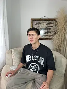 PhilipRich online show from April 17, 2026, 3:37 pm