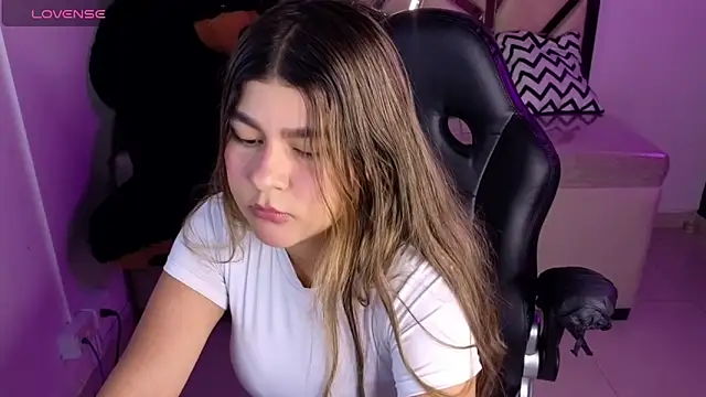 emmalee 01a online show from March 7, 2025, 10:56 am