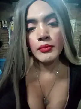 Snapshot of yovana13 chatting on March 4, 2026, 9:06 am yovana13 online show from March 4, 2026, 9:06 am