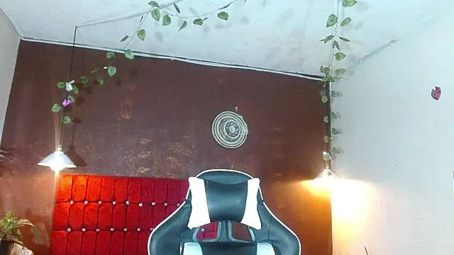 Snapshot of PervertedMature chatting on November 2, 2025, 7:30 pm PervertedMature online show from November 2, 2025, 7:30 pm