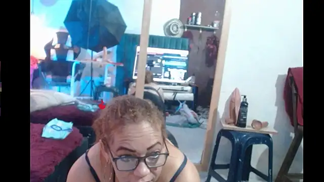 Snapshot of PervertedMature chatting on March 2, 2026, 11:06 am PervertedMature online show from March 2, 2026, 11:06 am