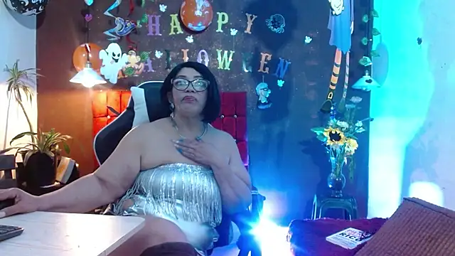 Snapshot of PervertedMature chatting on October 25, 2025, 9:41 am PervertedMature online show from October 25, 2025, 9:41 am