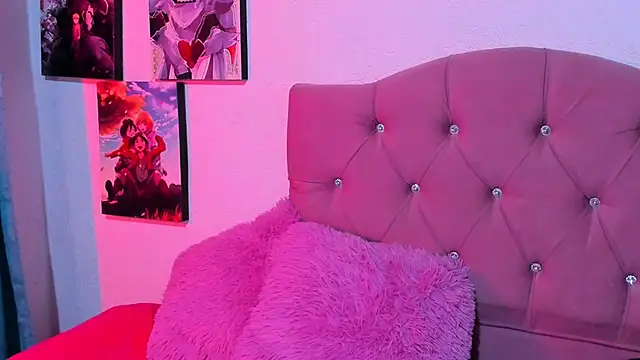 Mila nixon02 online show from May 13, 2026, 3:35 am