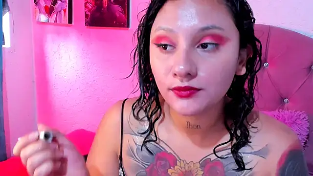 Snapshot of Mila_nixon02 chatting on January 6, 2026, 4:44 pm Mila nixon02 online show from January 6, 2026, 4:44 pm