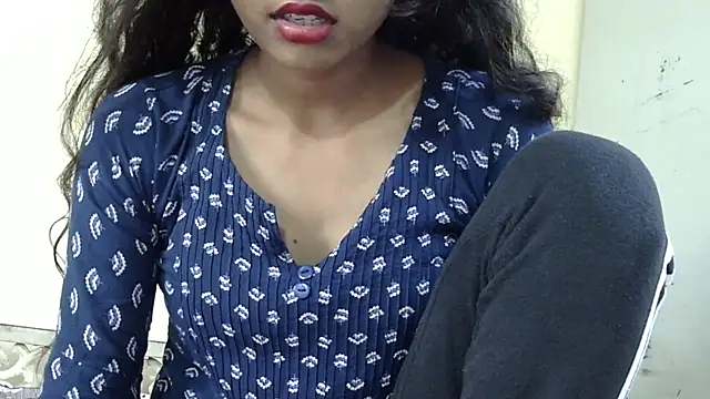 Snapshot of manisha_baby chatting on October 9, 2025, 7:53 am manisha baby online show from October 9, 2025, 7:53 am