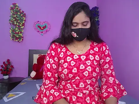 Snapshot of Hot_Maleka chatting on October 31, 2025, 2:41 am Hot Maleka online show from October 31, 2025, 2:41 am