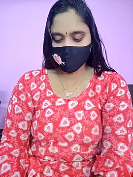 Snapshot of Hot_Maleka chatting on October 20, 2025, 2:17 pm Hot Maleka online show from October 20, 2025, 2:17 pm