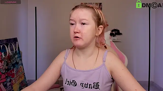 Snapshot of Sara_Robinson chatting on March 3, 2025, 3:05 am Sara Robinson online show from March 3, 2025, 3:05 am