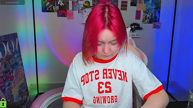 Snapshot of Sara_Robinson chatting on March 19, 2025, 3:09 am Sara Robinson online show from March 19, 2025, 3:09 am