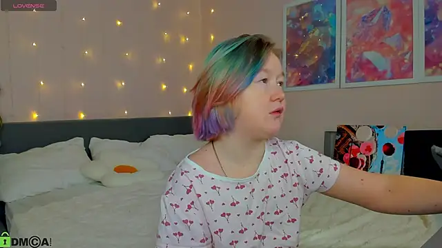 Sara Robinson online show from January 12, 2026, 2:40 am