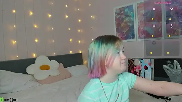 Sara Robinson online show from February 3, 2026, 2:53 am