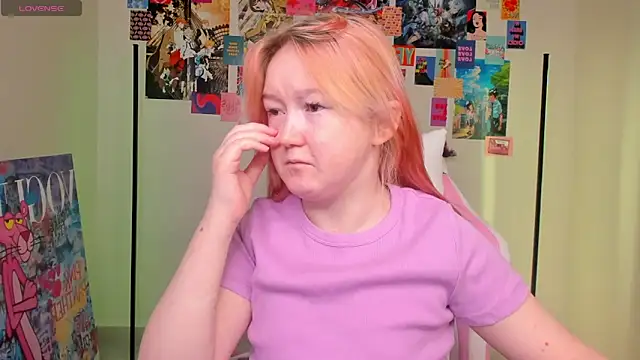 Snapshot of Sara_Robinson chatting on March 7, 2025, 3:08 am Sara Robinson online show from March 7, 2025, 3:08 am