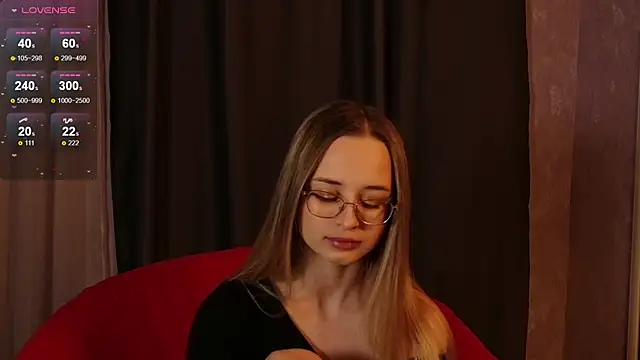 Tiffanyhunt online show from March 6, 2026, 3:07 pm