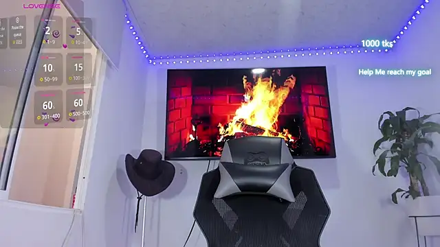 emily palmeer online show from October 24, 2025, 11:53 am