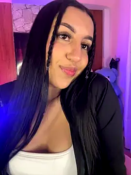 Snapshot of Tamara_Roberts1 chatting on November 18, 2025, 2:38 am Tamara Roberts1 online show from November 18, 2025, 2:38 am