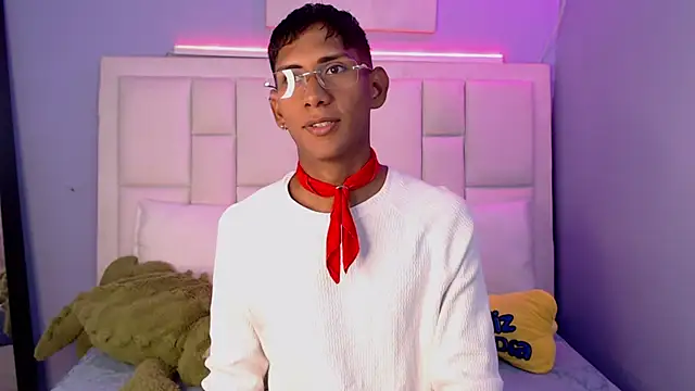 Snapshot of Nick_Collins18 chatting on February 2, 2026, 9:14 pm Nick Collins18 online show from February 2, 2026, 9:14 pm