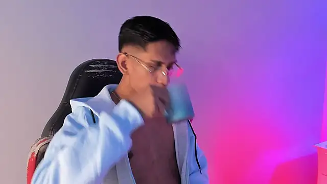 Snapshot of Nick_Collins18 chatting on October 1, 2025, 10:13 pm Nick Collins18 online show from October 1, 2025, 10:13 pm