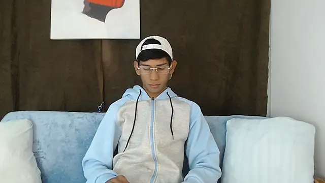 Snapshot of Nick_Collins18 chatting on November 6, 2025, 8:24 pm Nick Collins18 online show from November 6, 2025, 8:24 pm