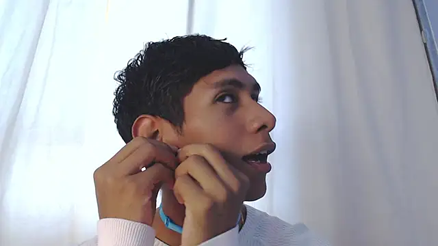 Snapshot of Nick_Collins18 chatting on November 23, 2025, 5:12 pm Nick Collins18 online show from November 23, 2025, 5:12 pm