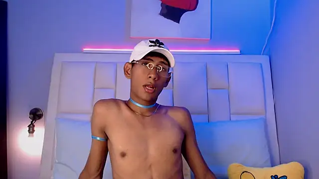 Snapshot of Nick_Collins18 chatting on January 10, 2026, 9:21 pm Nick Collins18 online show from January 10, 2026, 9:21 pm