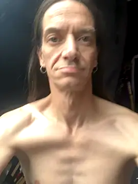 Snapshot of Sunking13cm chatting on October 23, 2025, 1:43 pm Sunking13cm online show from October 23, 2025, 1:43 pm