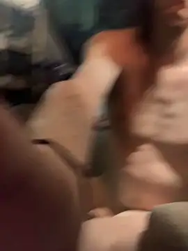 Snapshot of Sunking13cm chatting on October 20, 2025, 7:36 pm Sunking13cm online show from October 20, 2025, 7:36 pm