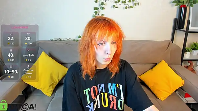 Little Chips online show from November 2, 2025, 5:18 pm