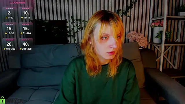 Snapshot of Little_Chips chatting on February 20, 2026, 5:15 pm Little Chips online show from February 20, 2026, 5:15 pm