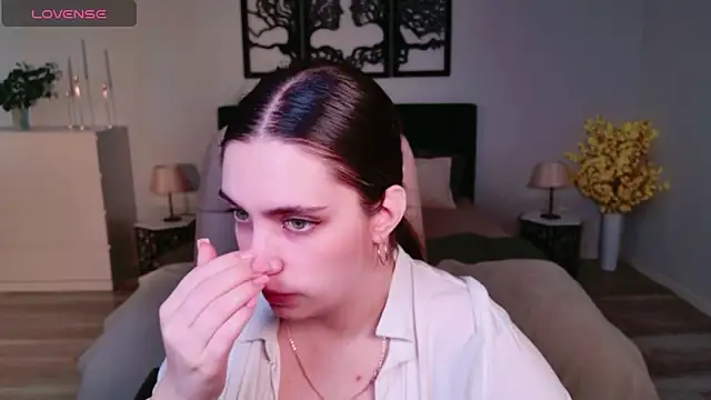 DaniellaLovely online show from November 16, 2025, 10:53 am