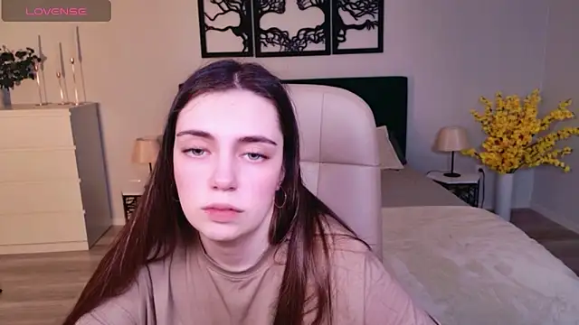 Snapshot of DaniellaLovely chatting on February 1, 2026, 9:40 am DaniellaLovely online show from February 1, 2026, 9:40 am