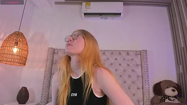 Alexa Handler online show from December 2, 2025, 8:10 pm