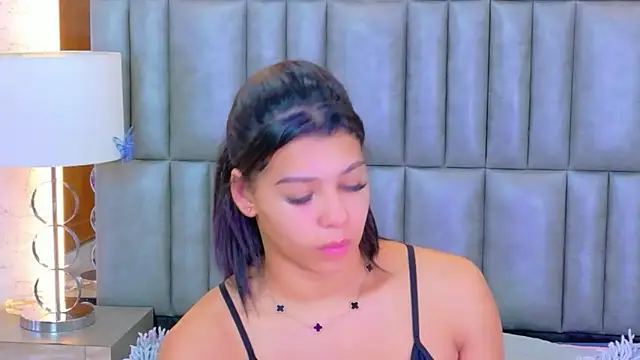 TiaraRosse online show from March 8, 2026, 3:43 am