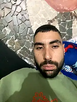 Snapshot of macg96 chatting on November 17, 2025, 2:37 am macg96 online show from November 17, 2025, 2:37 am