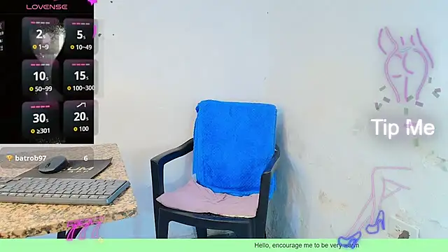 Snapshot of Oh_Tique chatting on June 14, 2026, 3:13 pm Oh Tique online show from June 14, 2026, 3:13 pm