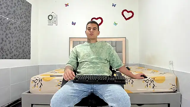 simookeler online show from October 23, 2025, 1:15 am