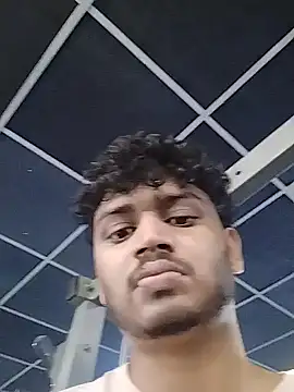 Snapshot of heartless__95 chatting on November 23, 2025, 2:32 am heartless 95 online show from November 23, 2025, 2:32 am