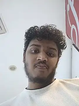 Snapshot of heartless__95 chatting on November 5, 2025, 7:33 am heartless 95 online show from November 5, 2025, 7:33 am