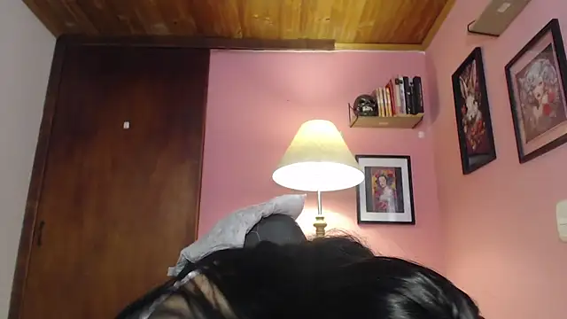 bunnyemilyrose36 online show from February 21, 2025, 6:37 pm