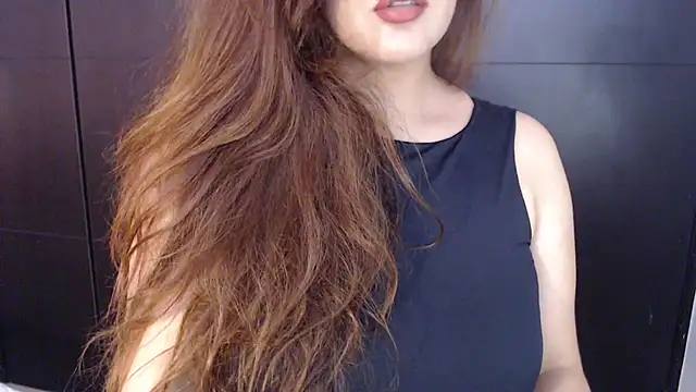 Snapshot of AdharaLujan chatting on February 20, 2025, 4:47 pm AdharaLujan online show from February 20, 2025, 4:47 pm