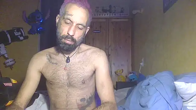 arrow13680 online show from November 29, 2025, 12:33 am