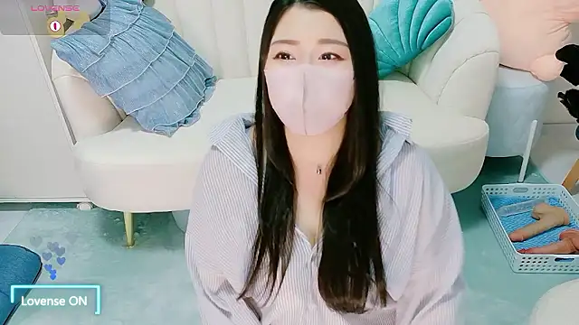 Snapshot of yukinko_o_ chatting on July 15, 2026, 1:40 pm yukinko o online show from July 15, 2026, 1:40 pm