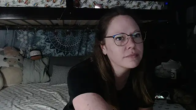 Snapshot of MissyLovexxx chatting on October 10, 2025, 1:23 pm MissyLovexxx online show from October 10, 2025, 1:23 pm