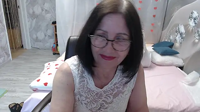 OlgaHottie online show from May 16, 2026, 11:37 pm