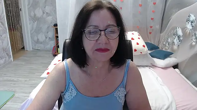 OlgaHottie online show from May 21, 2026, 11:57 pm