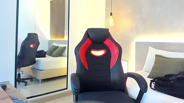 alma fenix online show from November 7, 2025, 12:31 pm